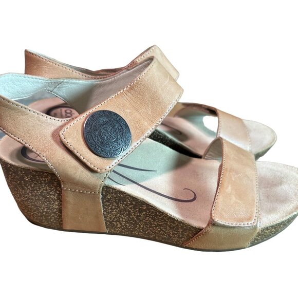 Abeo Tan Cork Wedge Sandals Women's Size 8.5N Hook and Loop Adjustable Straps 2" - Picture 6 of 8